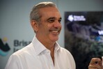 Luis Abinader es el cuarto presidente de América Latina mejor valorado, según encuesta regional