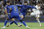 Real Madrid cumple ante el descendido Oviedo en medio de los pitos a Mbappé