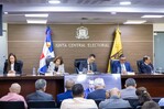 La JCE aprueba un controversial reglamento sobre encuestas que provocará debate