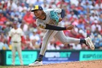 Uribe es suspendido por un partido por MLB