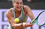 Sabalenka también naufraga en un Roland Garros que tendrá finalista italiano