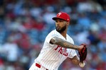 Cristopher Sánchez arrecia su lucha en la cima de la Liga Nacional