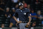 Félix Neón debuta mañana como árbitro de la MLB