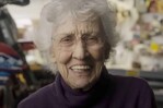 Fallece Mary McGee, pionera de motociclismo y automovilismo, a un día del estreno de su documental