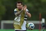 La pelota debe llegarle a Messi para que haga la magia, dice Enzo Fernández