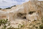 Nueva denuncia reaviva conflicto por las Cuevas del Pomier