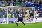 Argentina remonta 2-1 a Inglaterra y jugará la final del Mundial con España
