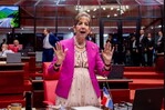 Senadora Ginnette Bournigal sale en defensa de la Policía en medio del debate por la reforma