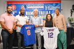 Francisco Lindor y Starling Marte visitan al Dr. Ramón Tallaj