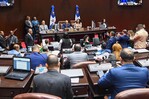 Los empleados de los diputados y sus bloques cuestan más de RD$33 millones cada mes