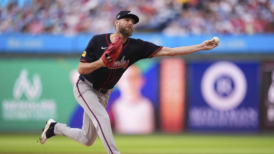 VIDEO | Chris Sale le gana duelo de pitcheo a Yamamoto con partido completo y 11 ponches