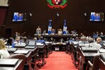 El Gobierno impulsa la austeridad, pero el Congreso estudia crear más puestos
