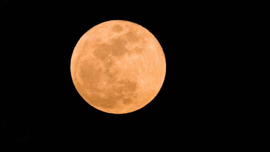 La Luna se teñirá de rojo cobrizo esta noche durante el eclipse visible desde RD