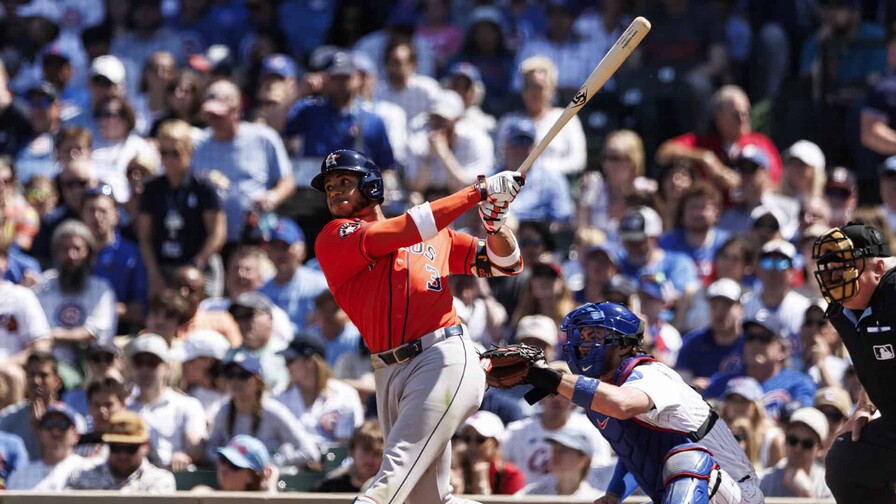 Jeremy Peña dispara su jonrón 80 de por vida en MLB, y comanda el triunfo de Houston en el Bronx