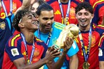 Oyarzabal, Olmo, Rodri, Cubarsí y Merino; héroes del Mundial español