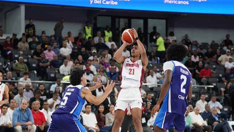 RG Luis impresiona en su debut y República Dominicana pasa con 4-2 a la siguiente ronda de FIBA