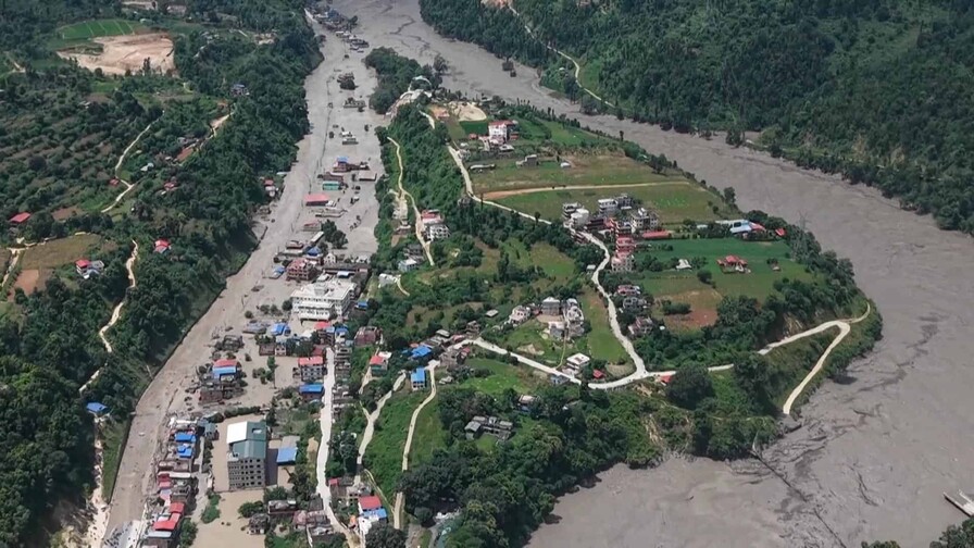 Riada en Nepal: más de 390 muertos, unos 1,400 desaparecidos y miedo a otra crecida