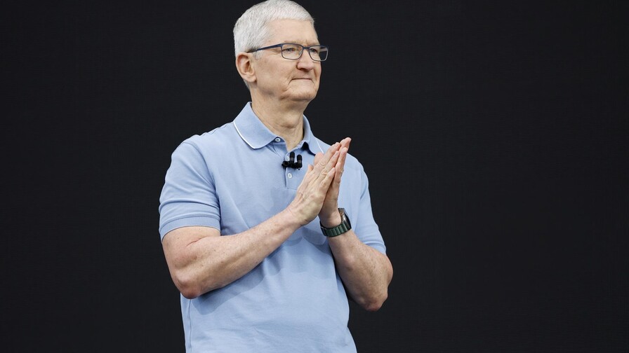 John Ternus toma el relevo en Apple como CEO