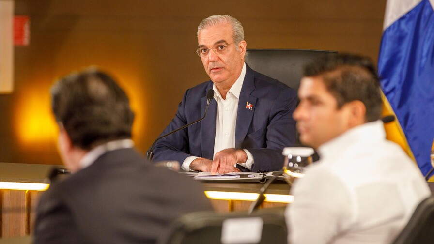 Abinader sobre Miches: “Hemos pasado de un hotel a 3,000 nuevas habitaciones hoteleras”