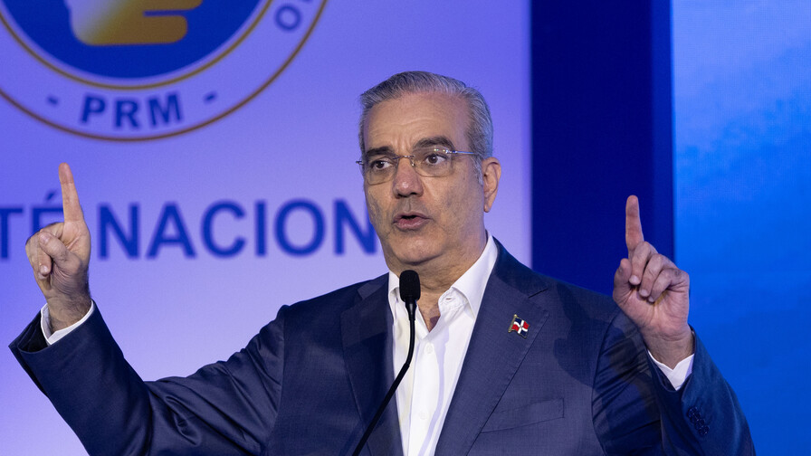 El PRM proclamará a Abinader como presidente este domingo Luis Abinader es electo como presidente del PRM por cuatro años