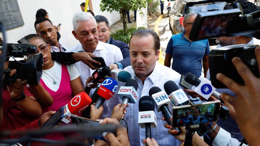 Paliza plantea actualizar el plan de ordenamiento territorial ante expansión de Santiago