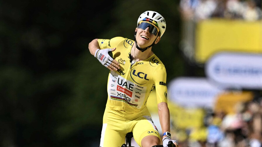 Tadej Pogacar regresa a los entrenamientos Fin de temporada para Tadej Pogacar tras su caída en la Vuelta