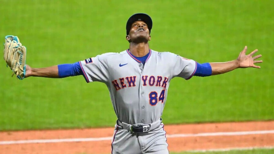 Los Mets llaman de nuevo a Jefry Yan Jefry Yan: de cargar techos y hacer entregas a lanzar a 101 millas en Grandes Ligas