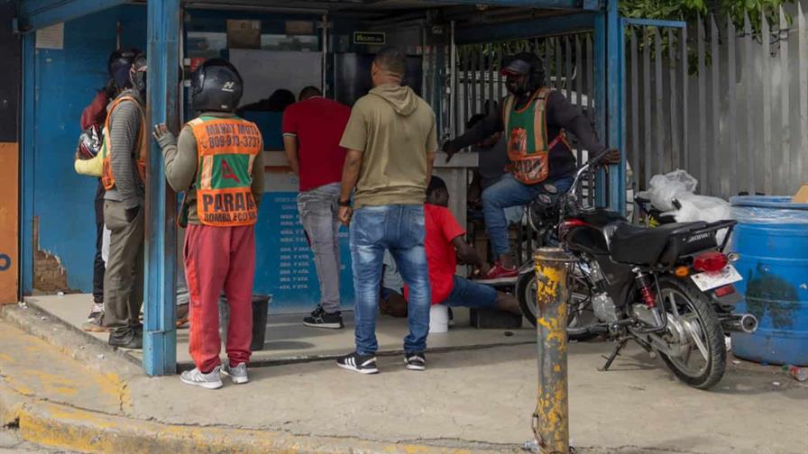 Cambios al proyecto de ley de juegos de azar inclinan la balanza en favor de los dueños de bancas