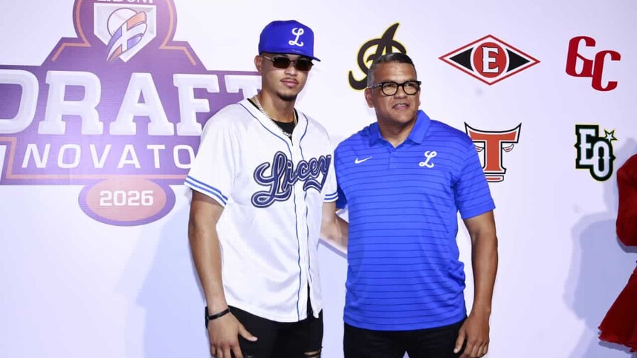 Hayden Álvarez, tomado por el Licey, fue la primera selección del draft de Lidom