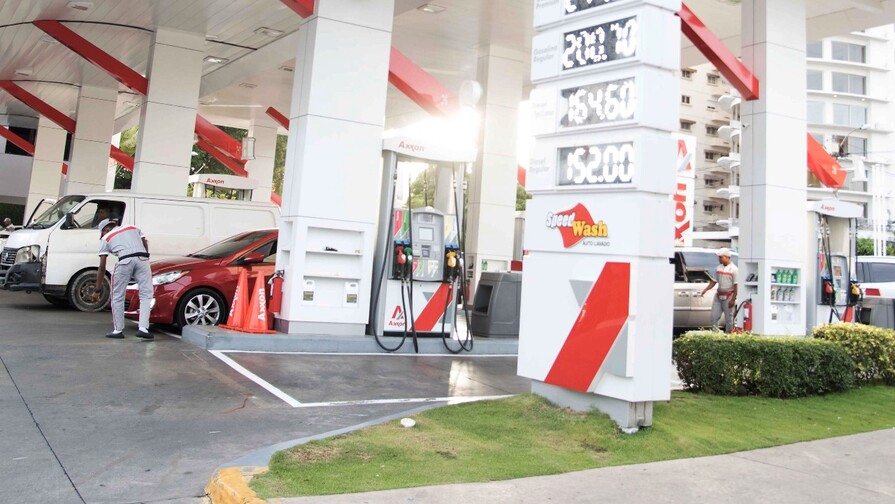 PLD acusa al Gobierno de no resolver conflicto en gasolineras por pago con tarjeta