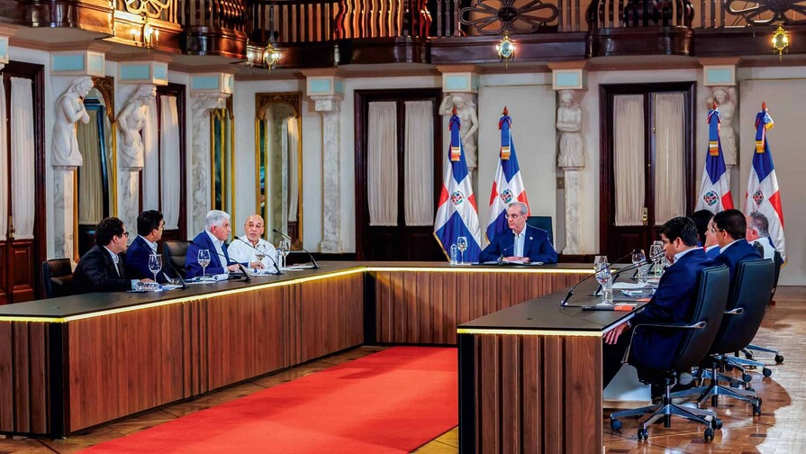 Abinader fija como meta entregar el 80 % de las obras antes de concluir su mandato