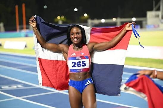 Liranyi Alonso gana en Omán el oro en los 100 metros