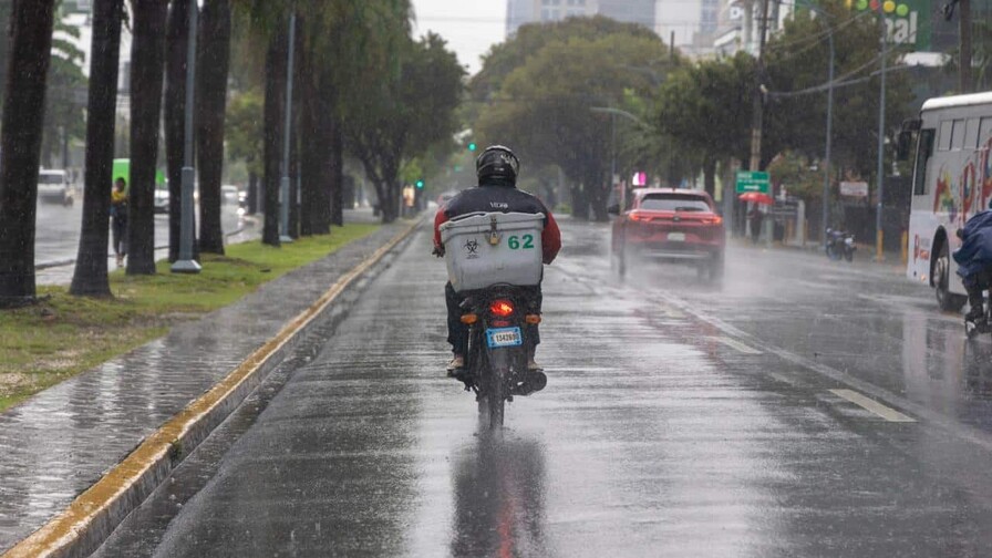 Haití se prepara para fuertes lluvias mientras Dolly deja inestabilidad sobre Puerto Rico y RD