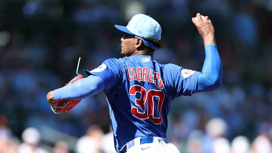 Los Cubs pegan nueve jonrones, Bregman da tes