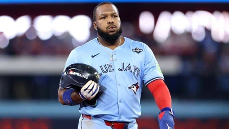 Guerrero Jr. pega su primer jonrón en Toronto en más de un año