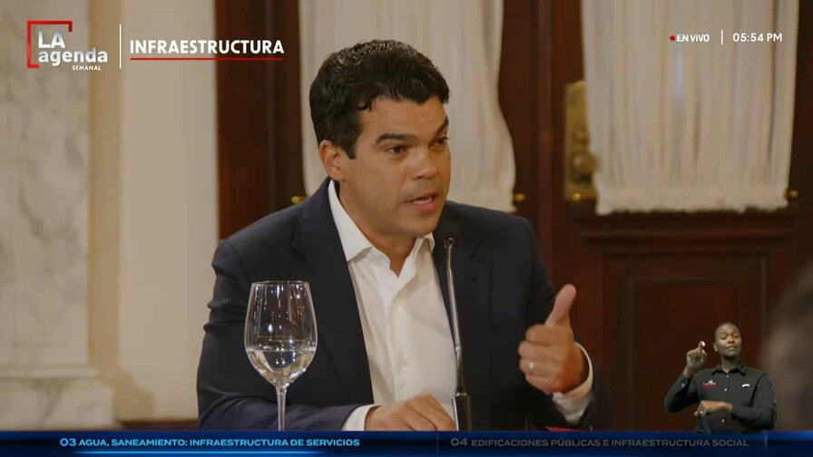 Wellington Arnaud llama a racionar el agua: Estamos en momentos muy difíciles
