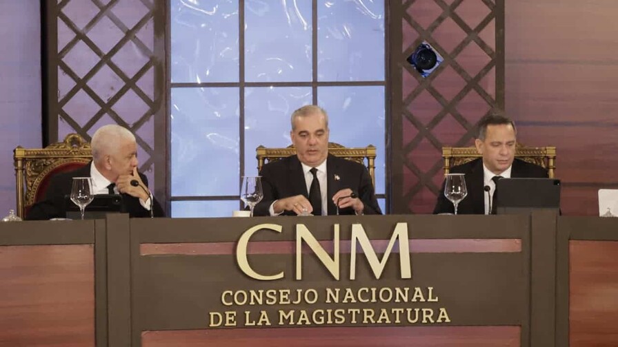 Abinader considera insultante el término doméstica