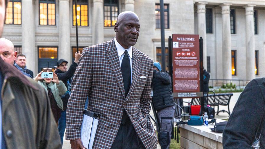 Michael Jordan honra a su madre con una donación histórica de US$10 millones