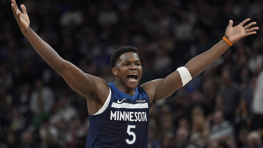 Golpe a los Wolves: Anthony Edwards será operado de la rodilla Anthony Edwards fuera varias semanas: Minnesota pierde a su estrella en pleno cierre de serie