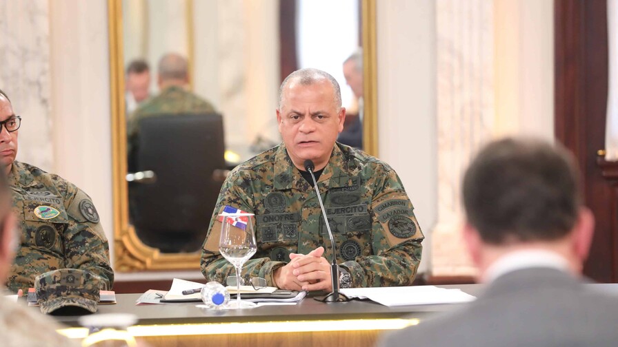Así operan las bandas en Haití, según el ministro de Defensa, Carlos Fernández Onofre