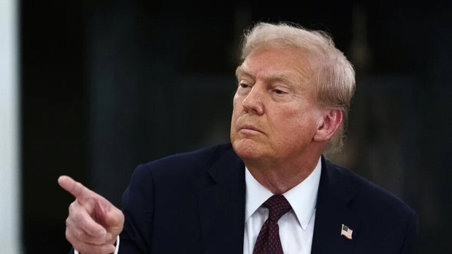 Trump prohibirá usar el término inteligencia artificial en EE. UU. por su imprecisión