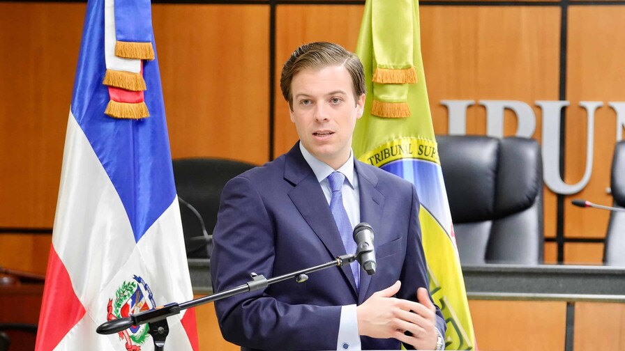 Dirigentes del PRM destacan labor del TSE y valoran formación en justicia electoral
