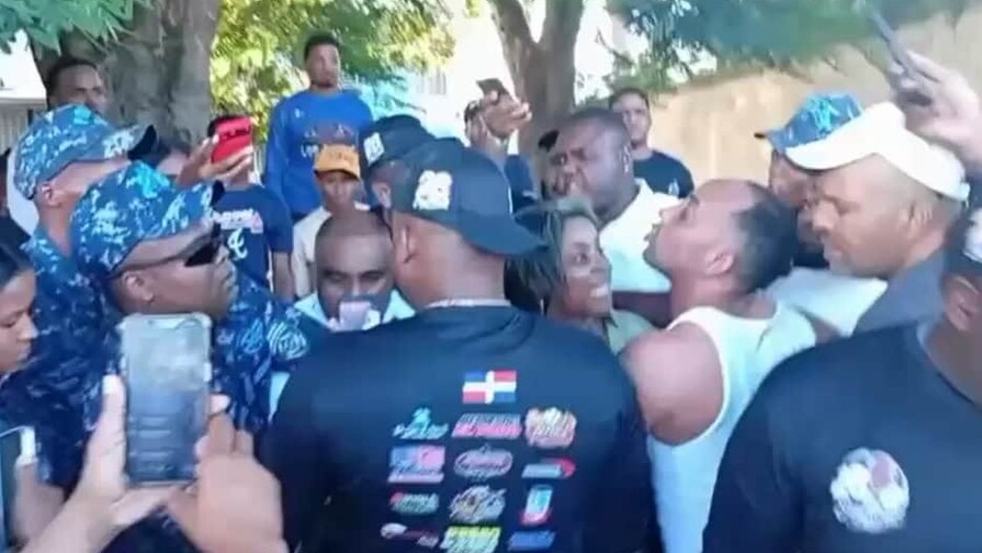 La diputada Millys Martínez fue esposada durante incidente en Elías Piña