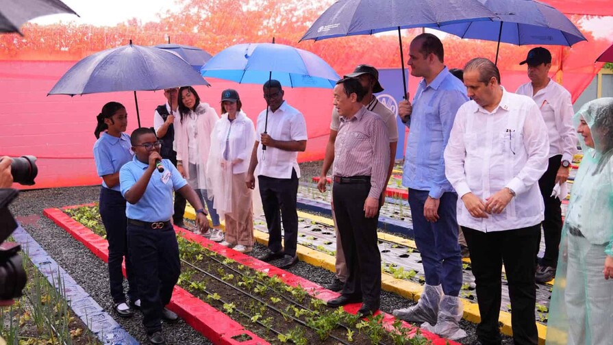 FAO y el Inabie promueven alimentación sostenible en escuelas de Monte Plata