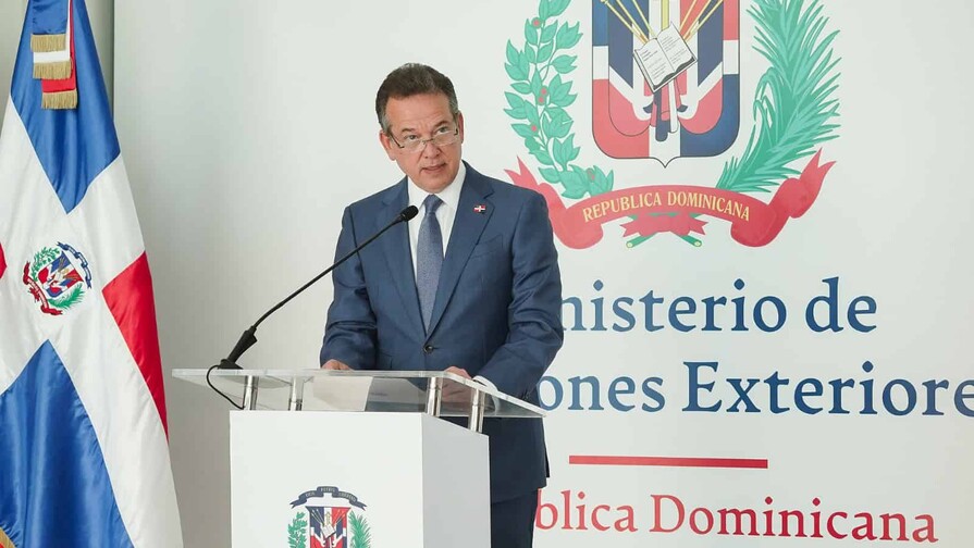 Canadá y República Dominicana establecen cooperación en aviación civil El canciller dominicano viaja a Canadá para ampliar la cooperación bilateral