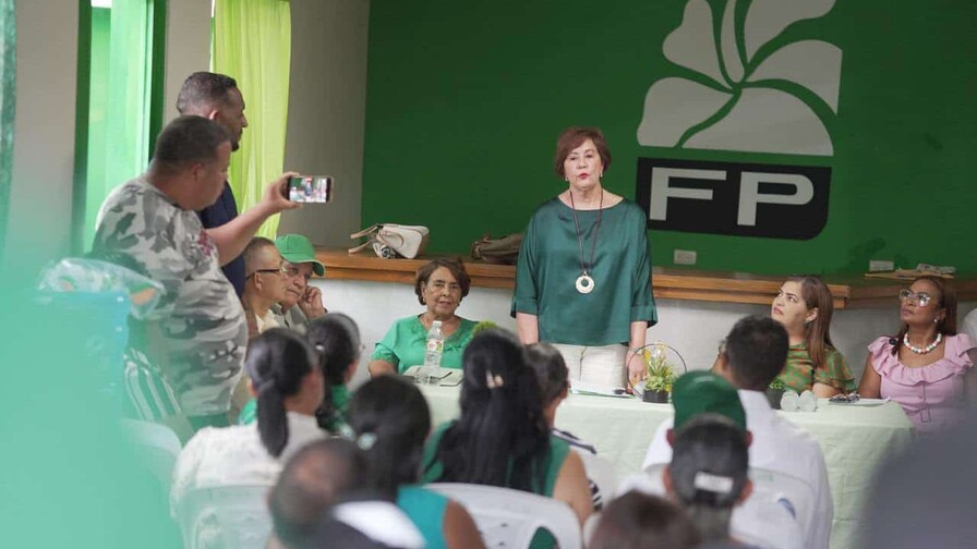 Fuerza del Pueblo reorganiza estructuras y pone la educación en su agenda política