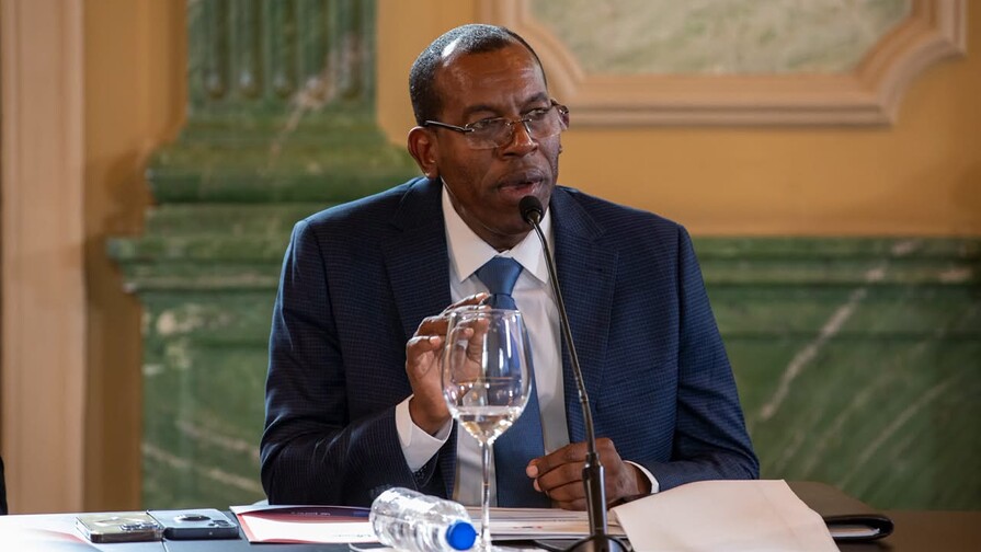 El Gobierno proyecta entregar otros 156 mil títulos de propiedad