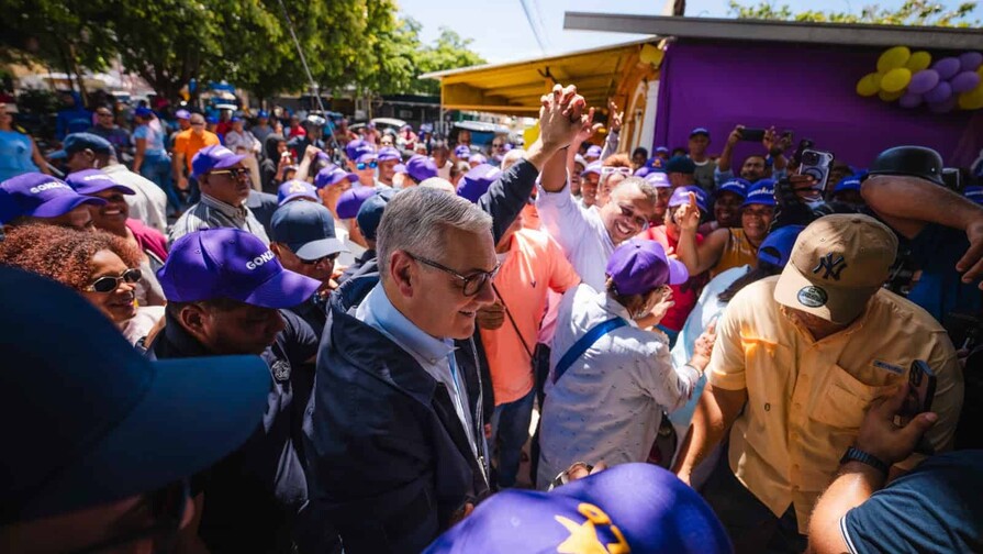 Aspirantes PLD siguen en campaña