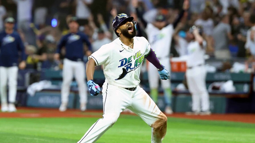 Los Rays llegan a la Serie Mundial con aporte de dominicanos Junior Caminero gana el premio Juan Marichal al mejor dominicano en la MLB