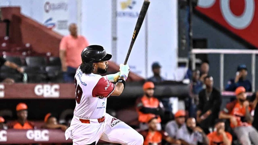 Lidom: Estrellas vencen a Gigantes y escalan al primer lugar Noelvi Marte trata de recuperar en la Lidom parte del terreno que ha cedido